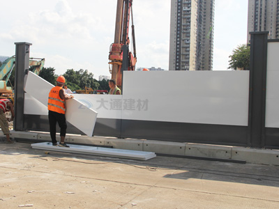 施工現場搭建的臨時圍擋有著怎樣的作用呢？