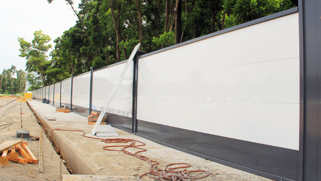 烤漆鋼圍擋半龍骨a款-建筑工地施工圍擋-A/B/C類圍擋-深圳市大通建材有限公司鋼圍擋生產(chǎn)定制廠家