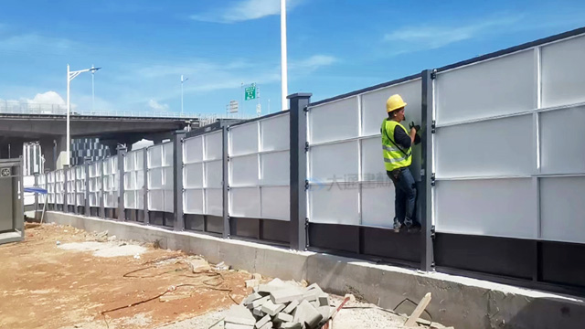 圍擋-工地圍擋生產(chǎn)廠家-建筑圍擋定制廠家-深圳大通建材-A/B/C類圍擋-深圳市大通建材有限公司鋼圍擋生產(chǎn)定制廠家