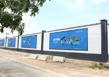 深圳坪山區(qū)足球場建設(shè)項(xiàng)目圍擋安裝-A類鋼結(jié)構(gòu)圍擋-A/B/C類圍擋-深圳市大通建材有限公司鋼圍擋生產(chǎn)定制廠家